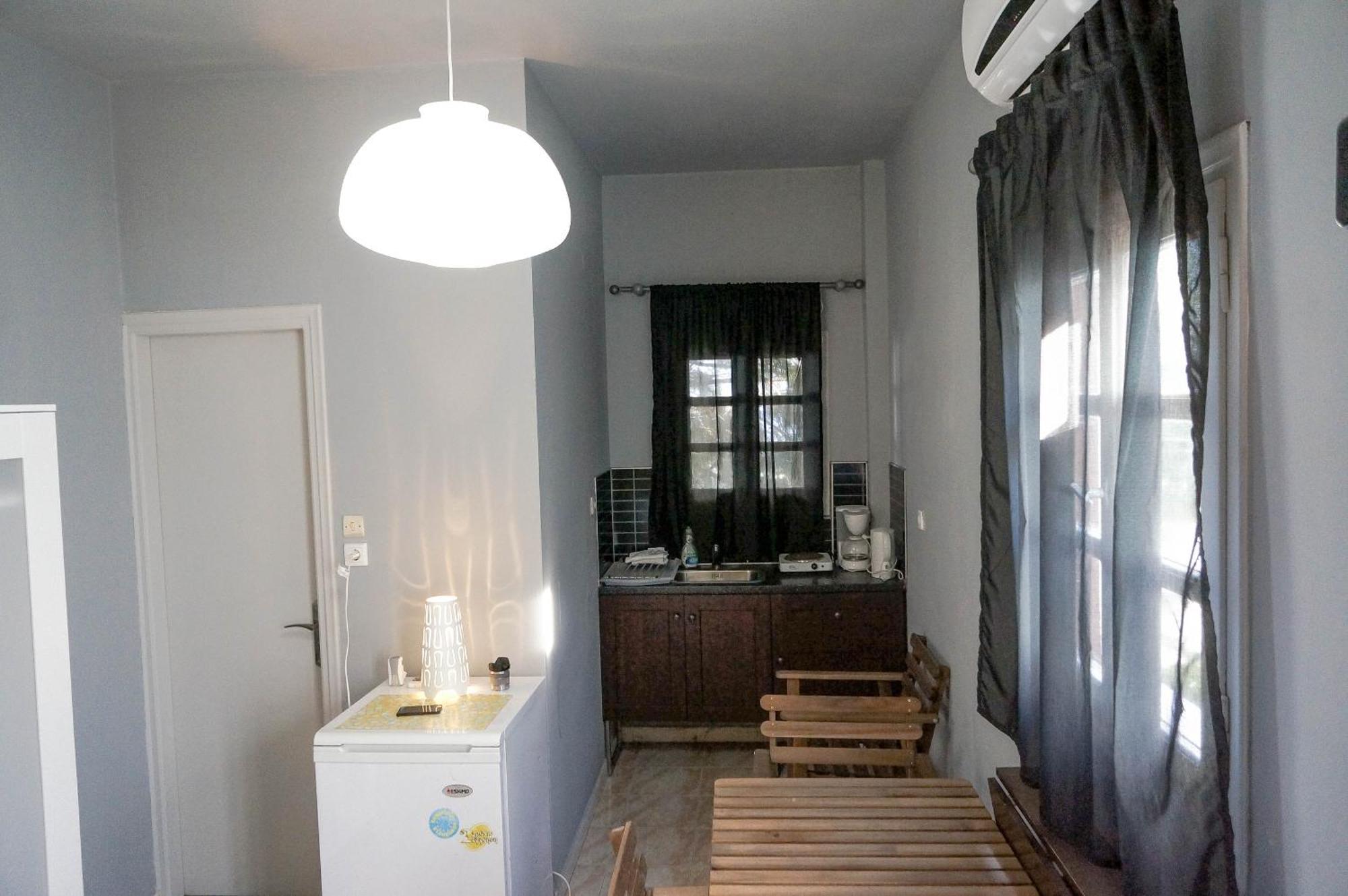 Fira Central Apartments With Veranda Стая снимка